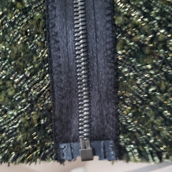 Elie Tahari | Tweed and Merino Zip-front Sweater - Picture 7 of 9